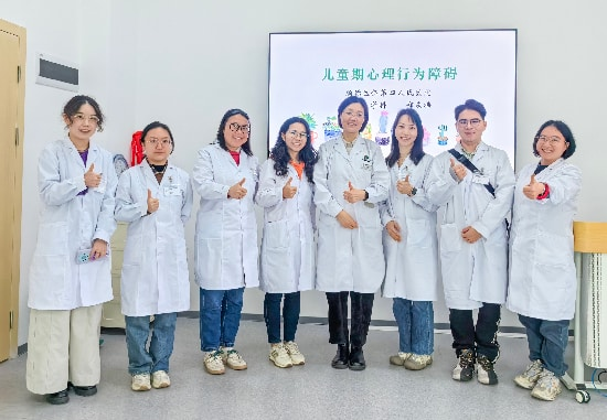 E:\网站更新文件\党政办公室\官网医院新闻更新\2026.2.11(公共精神卫生科 柯蕴菲)“医校融合”赋能教师技能提升——顺德区2026年第一期心理教师跟岗培训圆满收官\图片5.png E:\网站更新文件\党政办公室\官网医院新闻更新\2026.2.11(公共精神卫生科 柯蕴菲)“医校融合”赋能教师技能提升——顺德区2026年第一期心理教师跟岗培训圆满收官\图片5.png